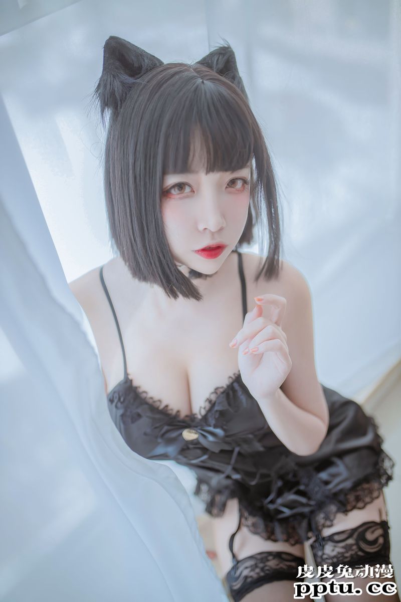 喵糖映画性感姐妹花黑白猫女郎装扮丝袜美腿私房COS套图