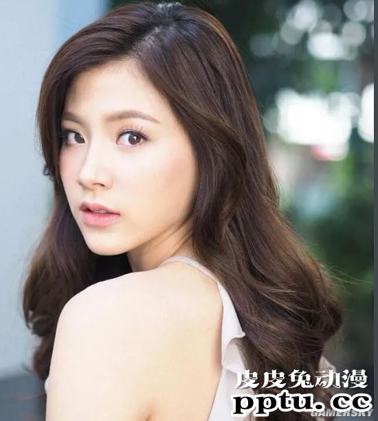 从国民初恋到性感美人 泰国清纯女星的大胆蜕变