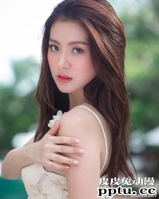 从国民初恋到性感美人 泰国清纯女星的大胆蜕变