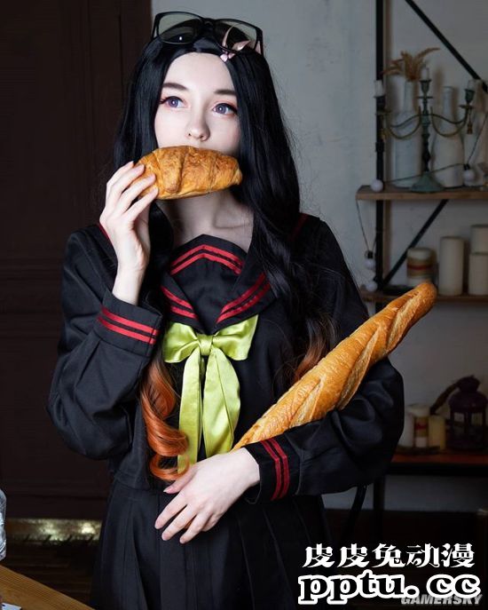 纤瘦雪肌的精灵美少女 来自俄罗斯的COSEER小姐姐-皮皮兔动漫