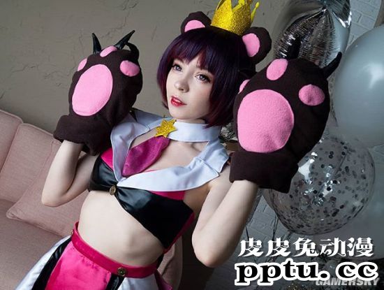 纤瘦雪肌的精灵美少女 来自俄罗斯的COSEER小姐姐