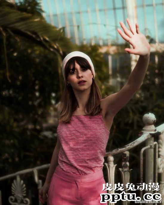 神似性转版“钢铁侠”？因美剧爆红的英国女星