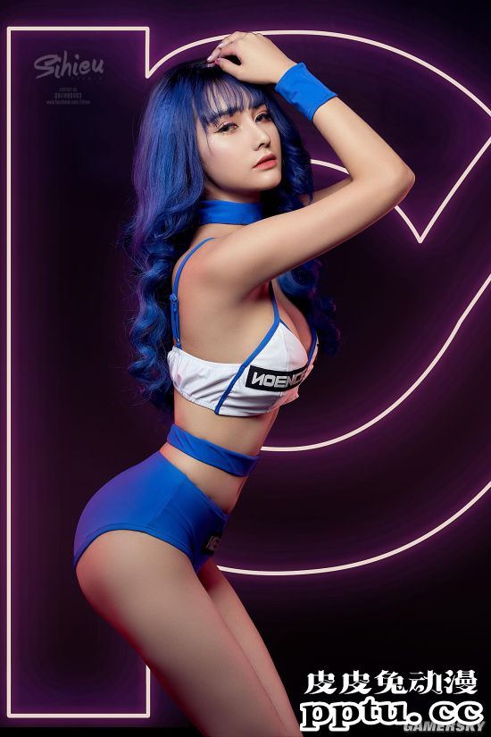 大胆豪放的越南女DJ 白皙正妹常拍火辣美照