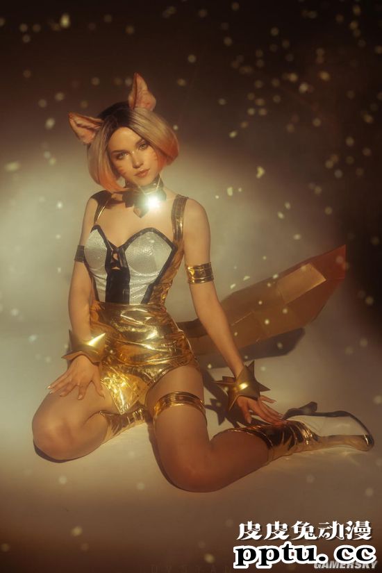 俄妹COS《FF7RE》蒂法 性感与帅气兼顾的女神