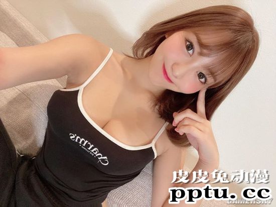 清纯短发的澎湃尺寸 日本第一大学生复出写真照