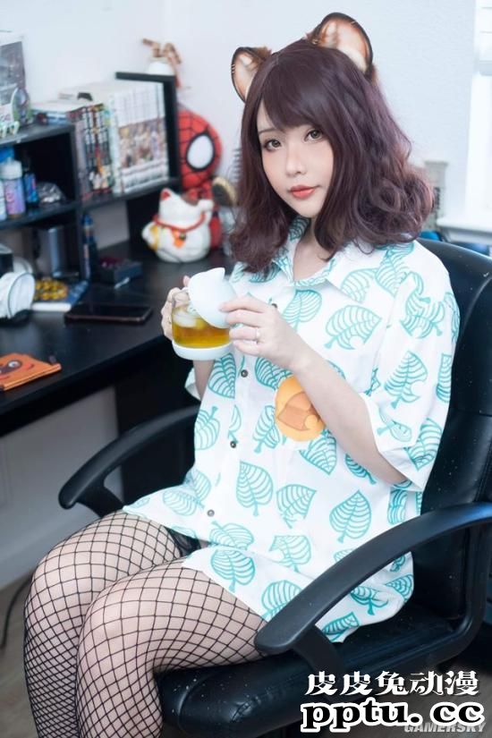 百万人慕名来看 越裔美国正妹Hana bunny