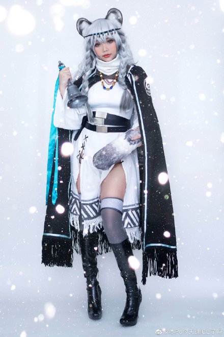 百万人慕名来看 越裔美国正妹Hana bunny