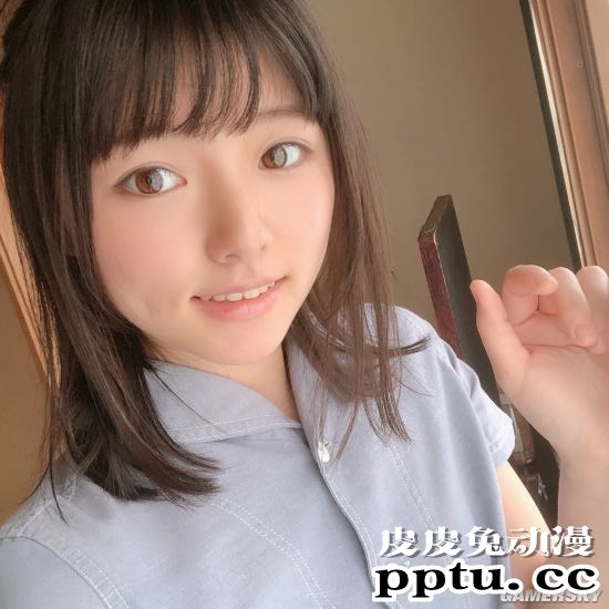 擅长拍制服的写真偶像 日本清纯樱花妹大胆美照