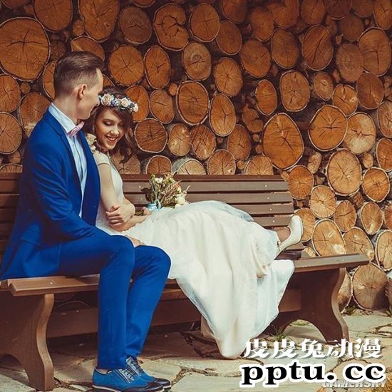 俄夫妻COS《赛博朋克2077》V 针锋相对的男女主角