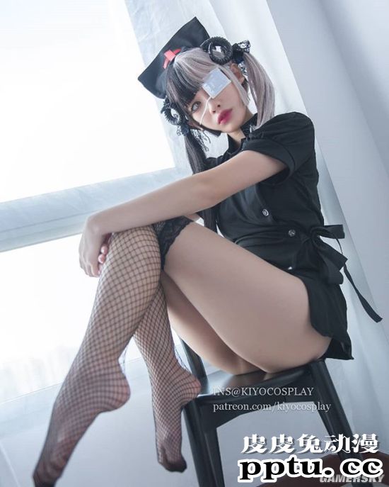 新加坡美腿正妹COSER 妖娆曲线让人倍感热情