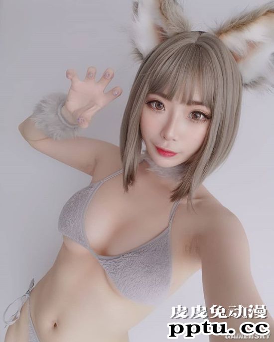 新加坡美腿正妹COSER 妖娆曲线让人倍感热情
