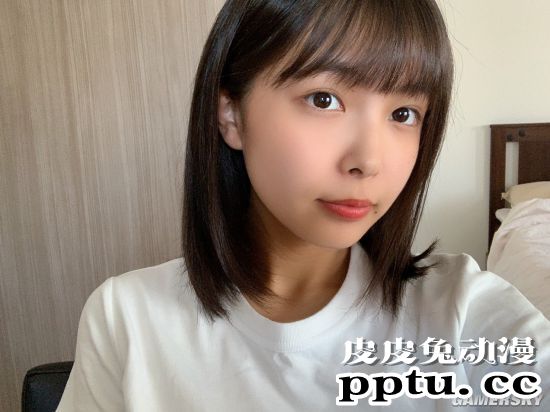 发育暴力的樱花妹 褪去制服才显露有料身材的寺本莉緒