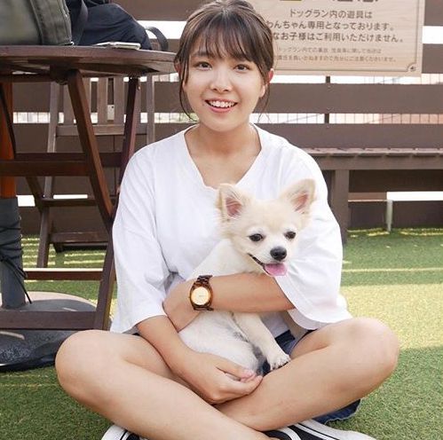 发育暴力的樱花妹 褪去制服才显露有料身材的寺本莉緒