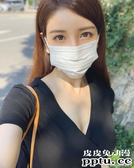 傲人身材依旧魅力非凡 引退后再次走红网络的写真女星亚里沙-皮皮兔动漫