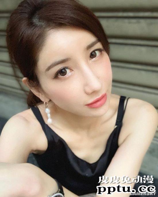 傲人身材依旧魅力非凡 引退后再次走红网络的写真女星亚里沙