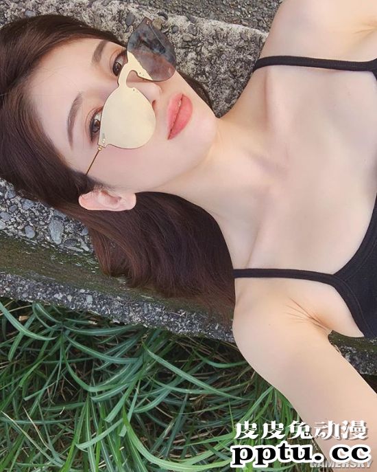 傲人身材依旧魅力非凡 引退后再次走红网络的写真女星亚里沙