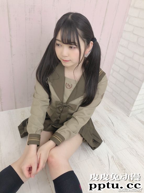 纯天然身材柔软无比 童颜日本萌妹能美真奈