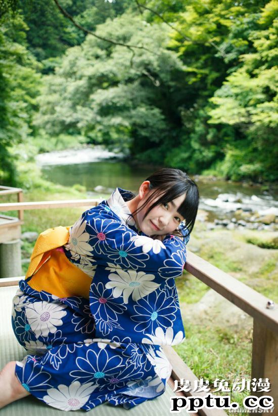 纯天然身材柔软无比 童颜日本萌妹能美真奈