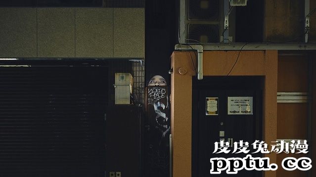 渡边直美参加「约定的梦幻岛」真人电影漫画联动宣传 效果惊人