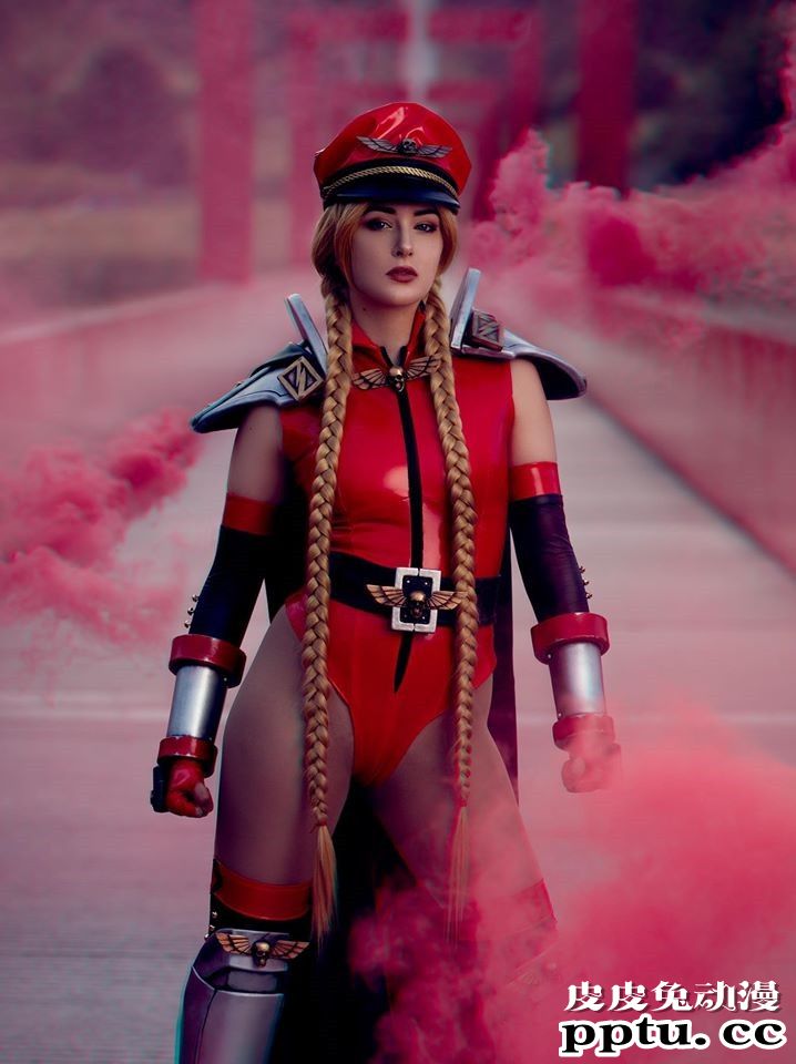 力量感的紧身衣女战士 一周大师级CosPlay赏