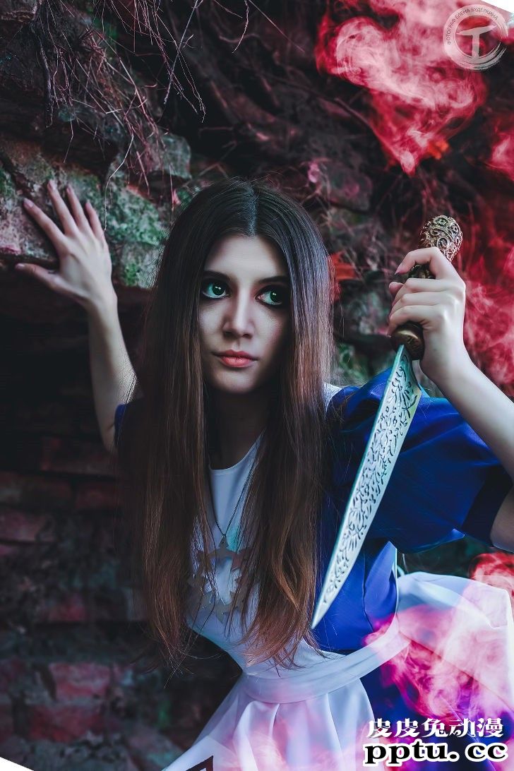 力量感的紧身衣女战士 一周大师级CosPlay赏