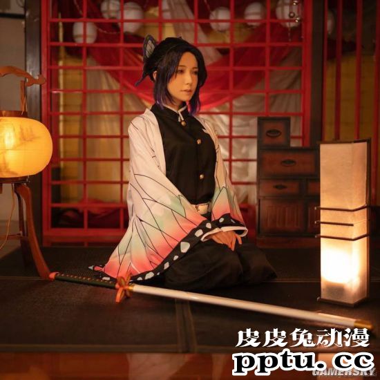 最强跨界cos团：日本女星cos鬼灭小姐姐