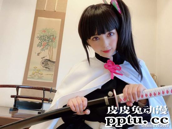 最强跨界cos团：日本女星cos鬼灭小姐姐