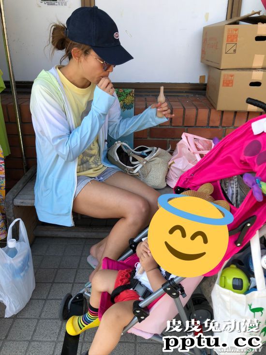 日本推友举办“穿衣显瘦脱衣有肉”大赛 网友晒衣服包不住的好身材