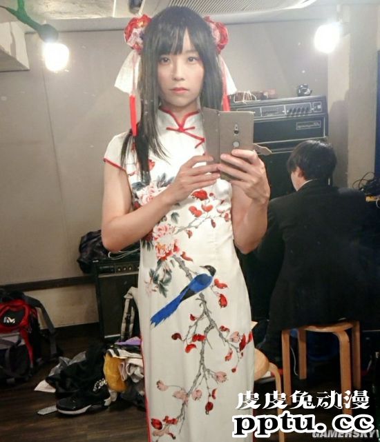 日本推友举办“穿衣显瘦脱衣有肉”大赛 网友晒衣服包不住的好身材