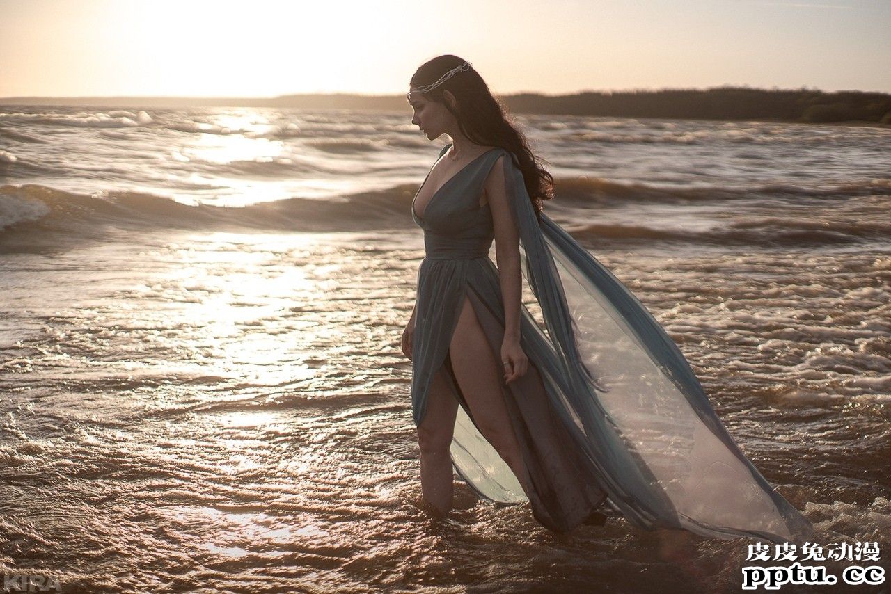 猫娘女仆与蕾丝袜更配 一周大师级CosPlay赏