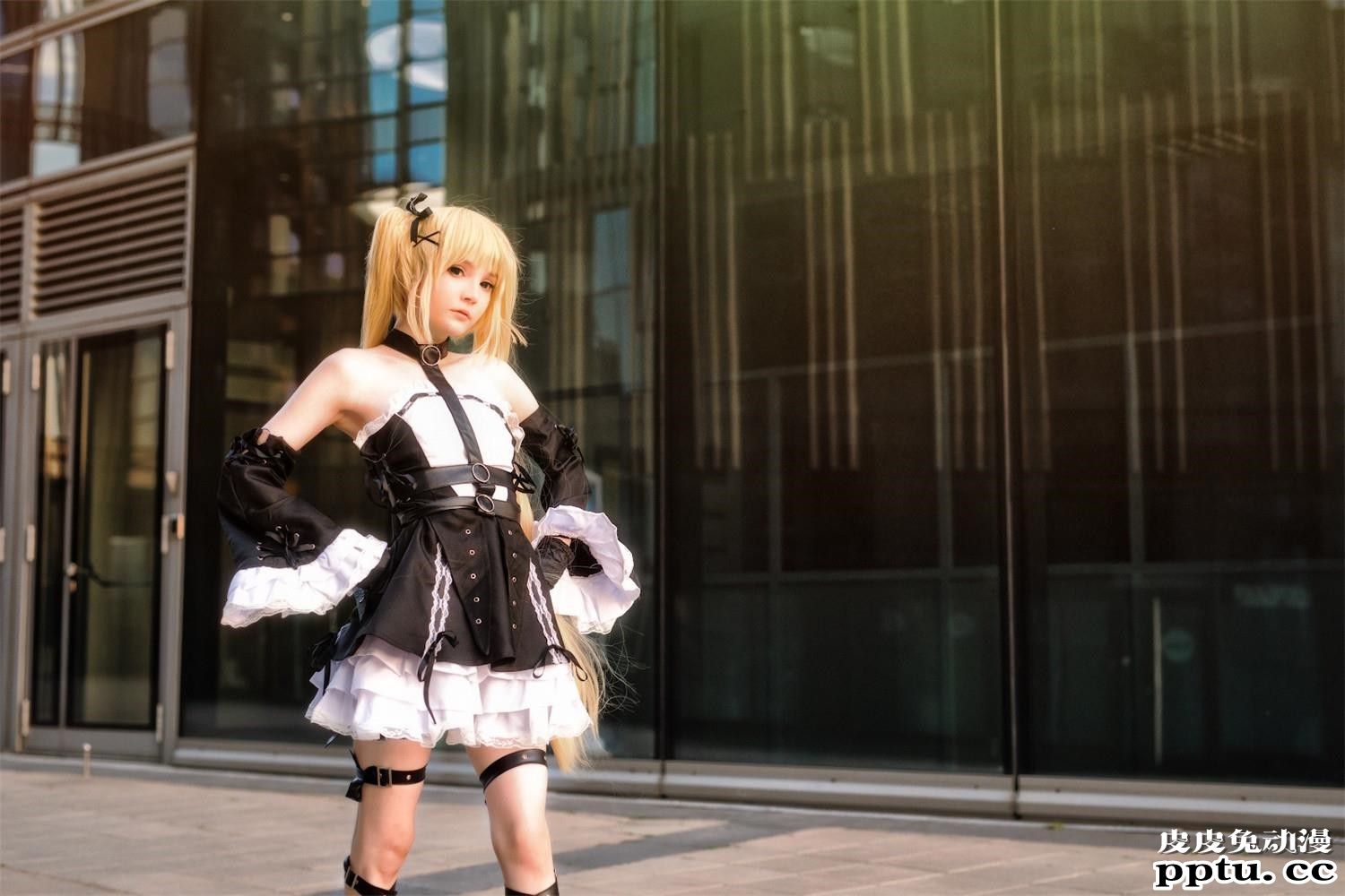 猫娘女仆与蕾丝袜更配 一周大师级CosPlay赏