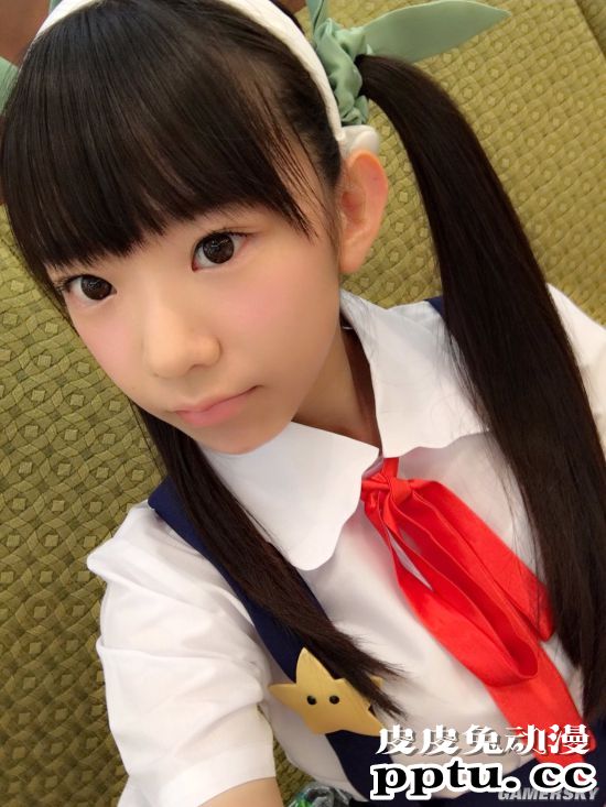 25岁依然童颜！萝莉系美女长泽茉里奈居家写真