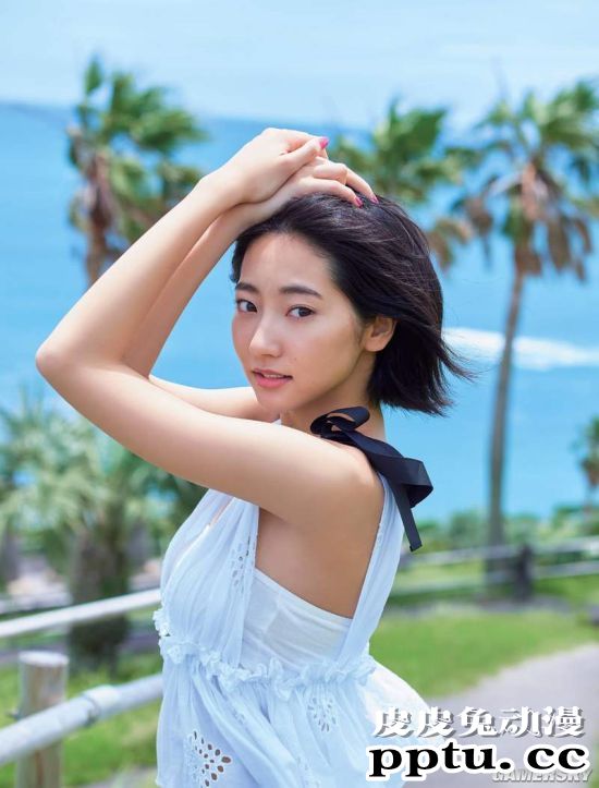 娇小可爱的短发萌妹 清纯与性感完美切换的武田玲奈