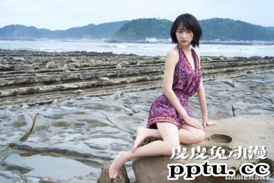 娇小可爱的短发萌妹 清纯与性感完美切换的武田玲奈