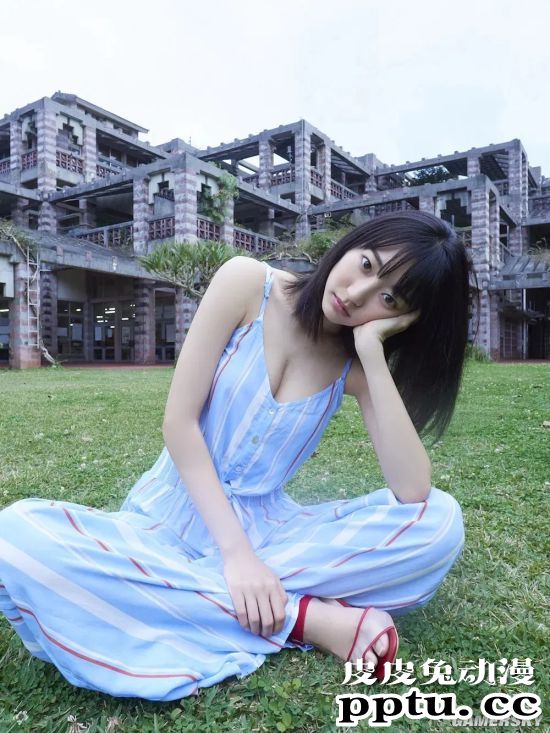 娇小可爱的短发萌妹 清纯与性感完美切换的武田玲奈