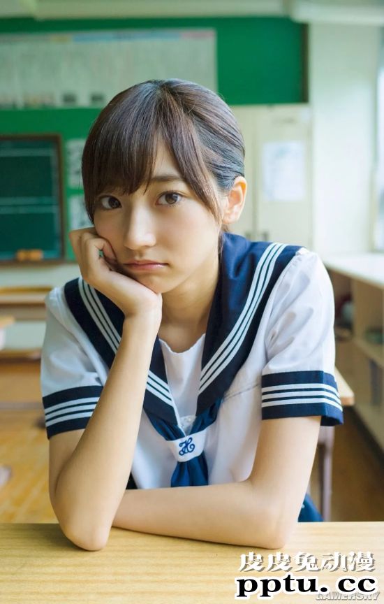 娇小可爱的短发萌妹 清纯与性感完美切换的武田玲奈