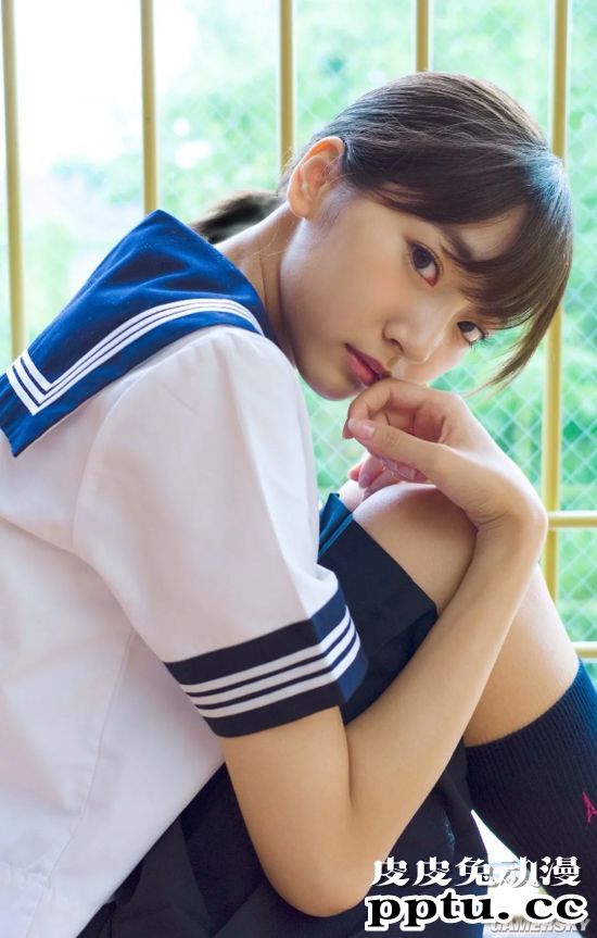 娇小可爱的短发萌妹 清纯与性感完美切换的武田玲奈