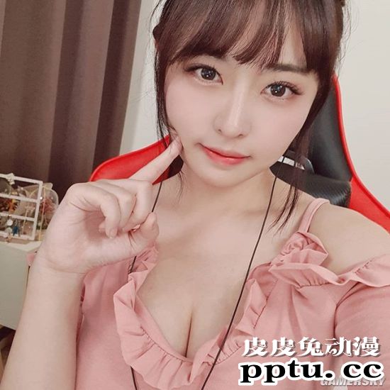 可爱性感的日系风 韩国美女主播郑荷娜