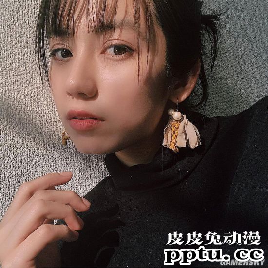 白嫩天然好想亲一口尝鲜！姐系疗愈正妹佐藤あいり