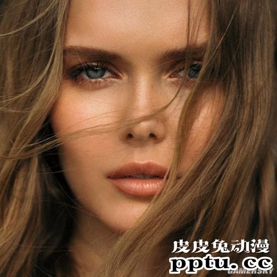 热辣身材胸怀大“痣” 让人肾上腺素飙升的俄罗斯内衣模特Angelina Boyko