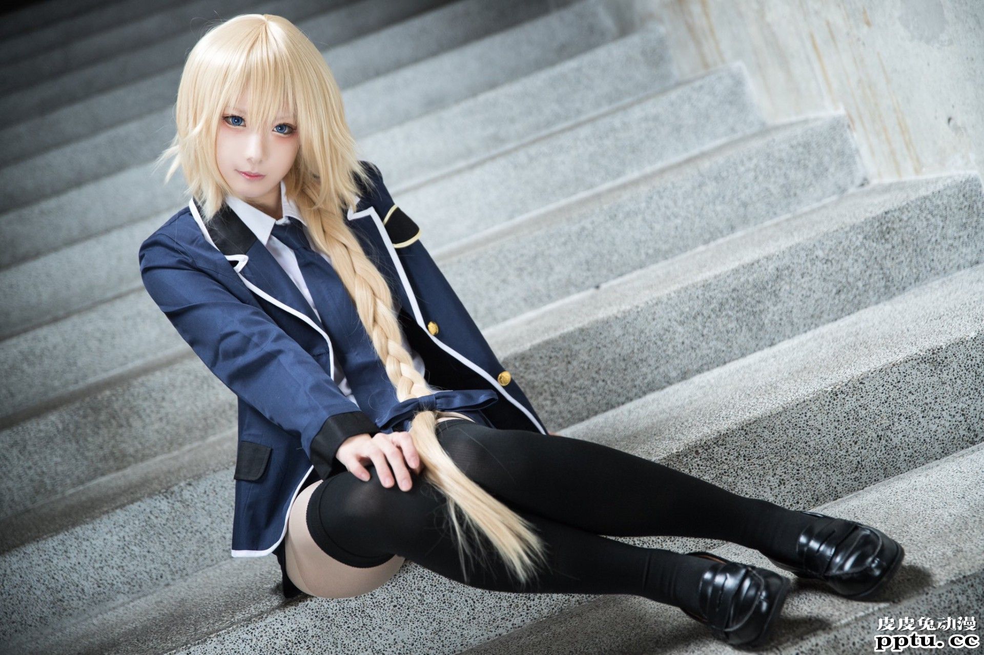 地狱撩妹达人与贴心女仆蕾姆 一周大师级CosPlay赏