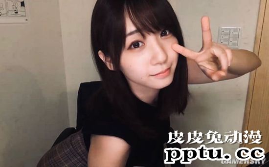 日本COSER伊织萌拍摄电竞椅代言美照 女孩子打游戏也超猛