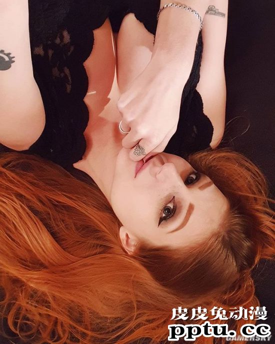 S级曲线带来视觉冲击 成熟温柔的乌克兰大姐姐Katerina Soria