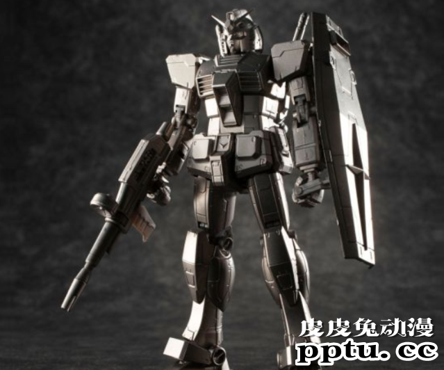 万代推出「机动战士高达」初代高达合金模型