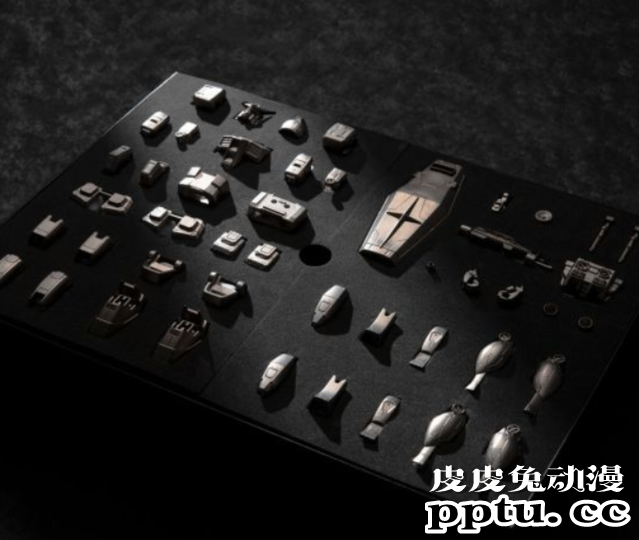 万代推出「机动战士高达」初代高达合金模型