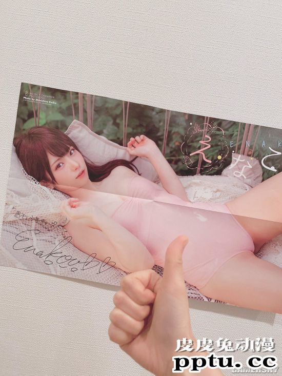 Enako《租借女友》COS美照 炎炎夏日中的清纯少女