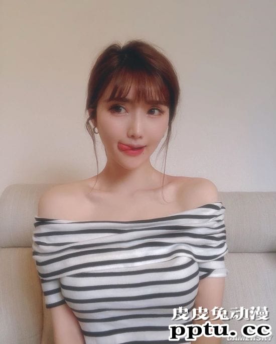 30多岁却长着一张娃娃脸 蜂腰长腿的混血御姐Kika