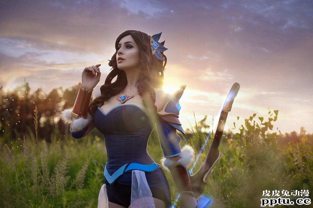 肉装蒂法和2B小姐姐 一周大师级CosPlay赏