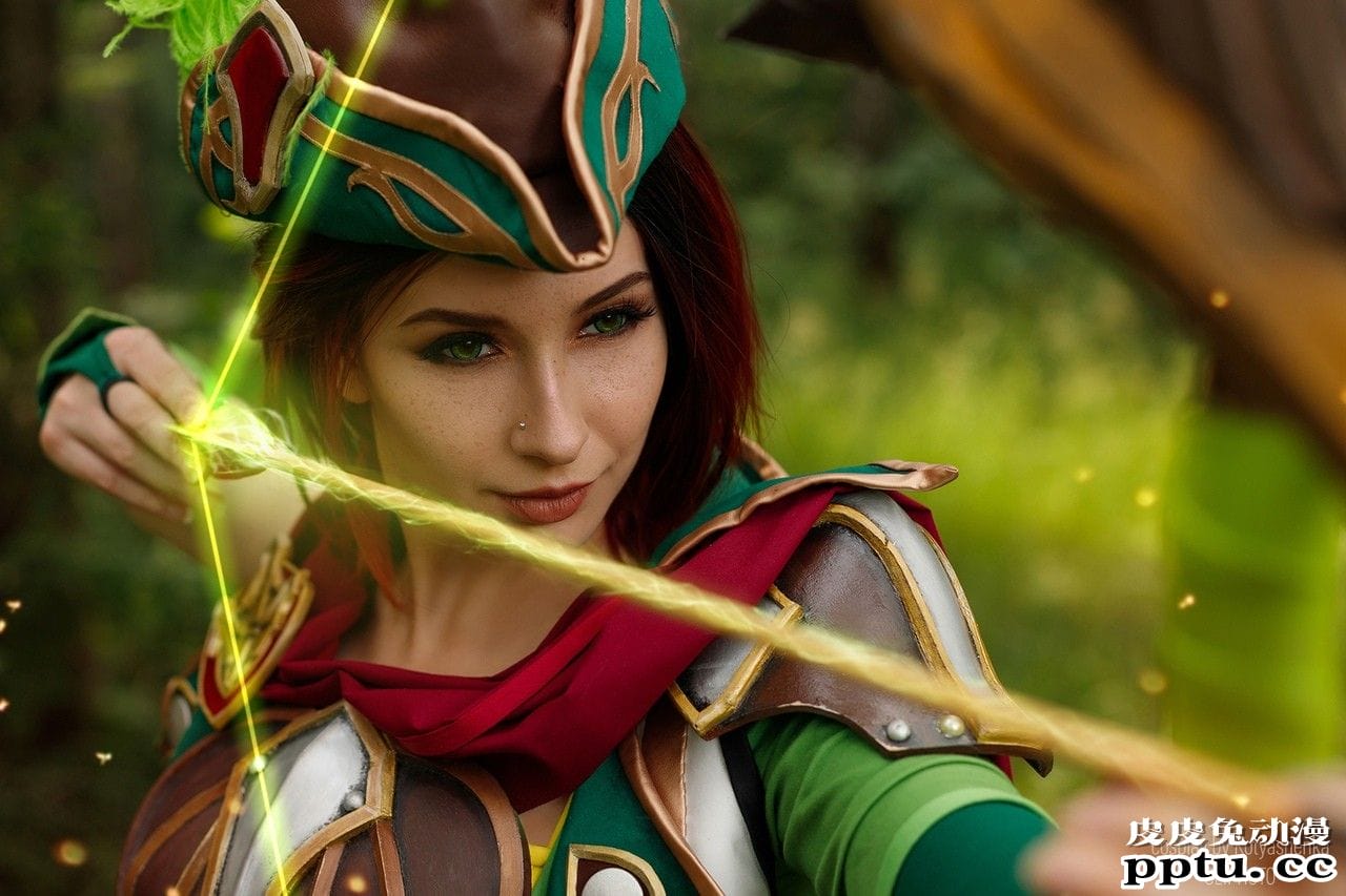 肉装蒂法和2B小姐姐 一周大师级CosPlay赏