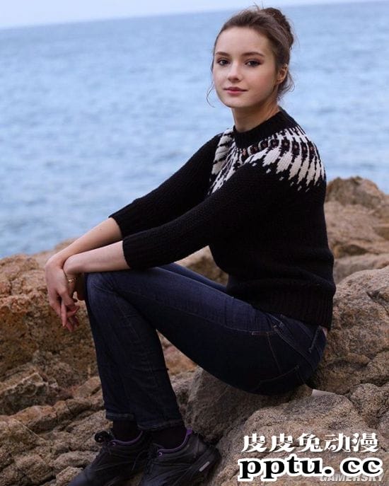 身形太好不输成熟姐姐 19岁纯天然西班牙嫩妹Irina Shugova